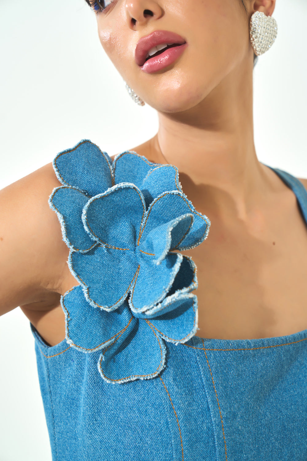 Structure Short 3D Flower Dress